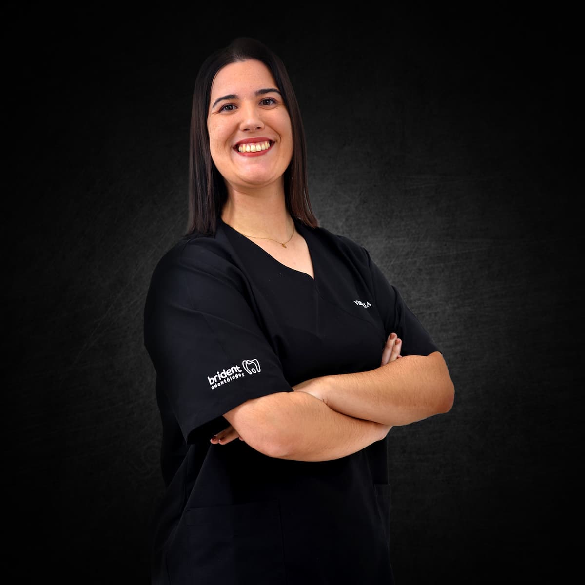 Virginia Higienista dental de Brident Odontólogos