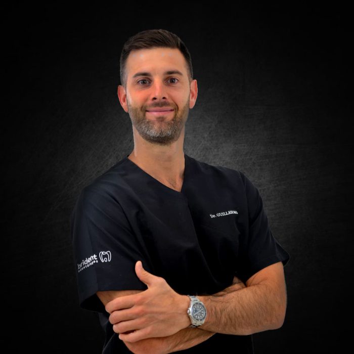 Dr. Guillermo Moreno Masiá​